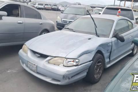 Photo of 1996 Ford Mustang