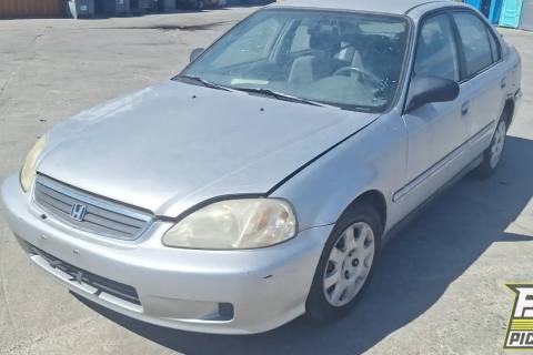 Photo of 1999 Honda Civic
