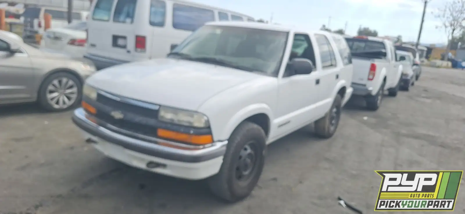 Photo of 1999 Chevrolet Blazer