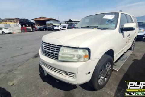 Photo of 2008 Lincoln Navigator