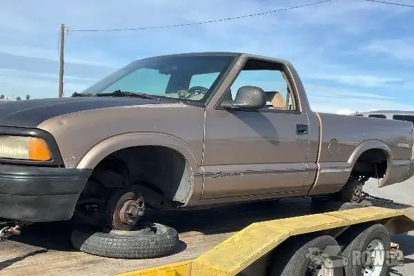 Photo of 1996 GMC Sonoma