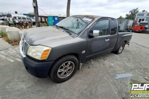 Photo of 2004 Nissan Titan