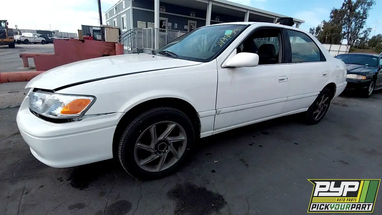 Photo of 2000 Toyota Camry
