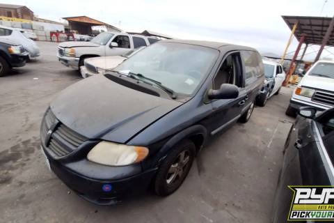 Photo of 2006 Dodge Caravan