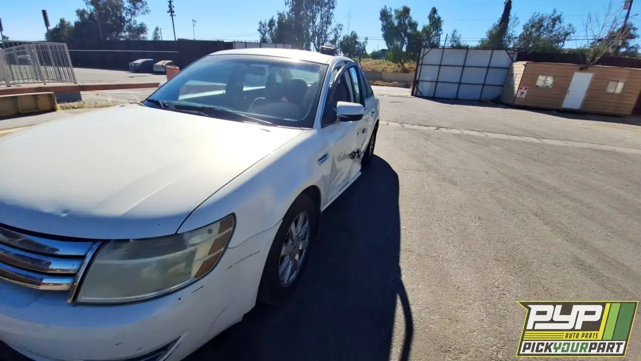 Photo of 2009 Ford Taurus