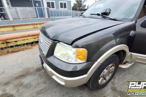 Photo of 2006 Ford Expedition