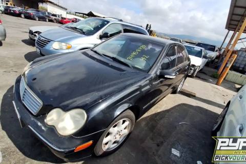 Photo of 2004 Mercedes-Benz C240