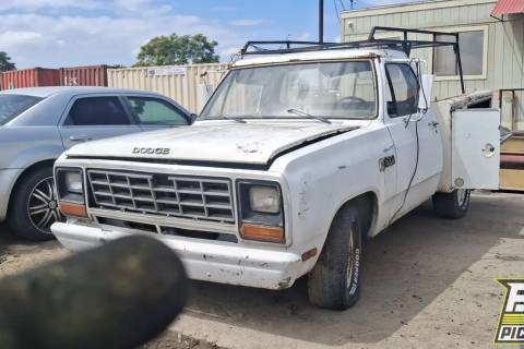 Photo of 1982 Dodge D150