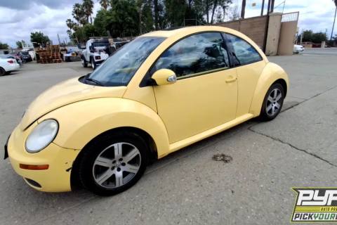 Photo of 2006 Volkswagen Beetle