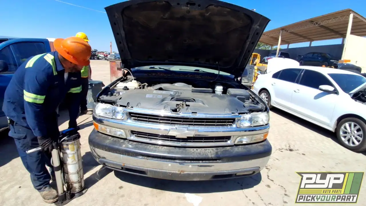 Photo of 2004 Chevrolet Tahoe