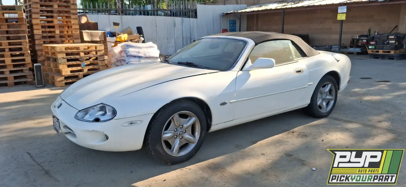 Photo of 1998 Jaguar Xk8