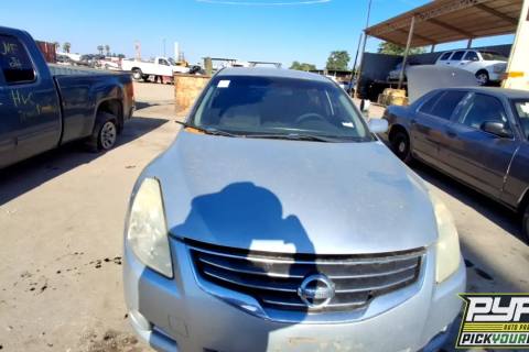Photo of 2010 Nissan Altima