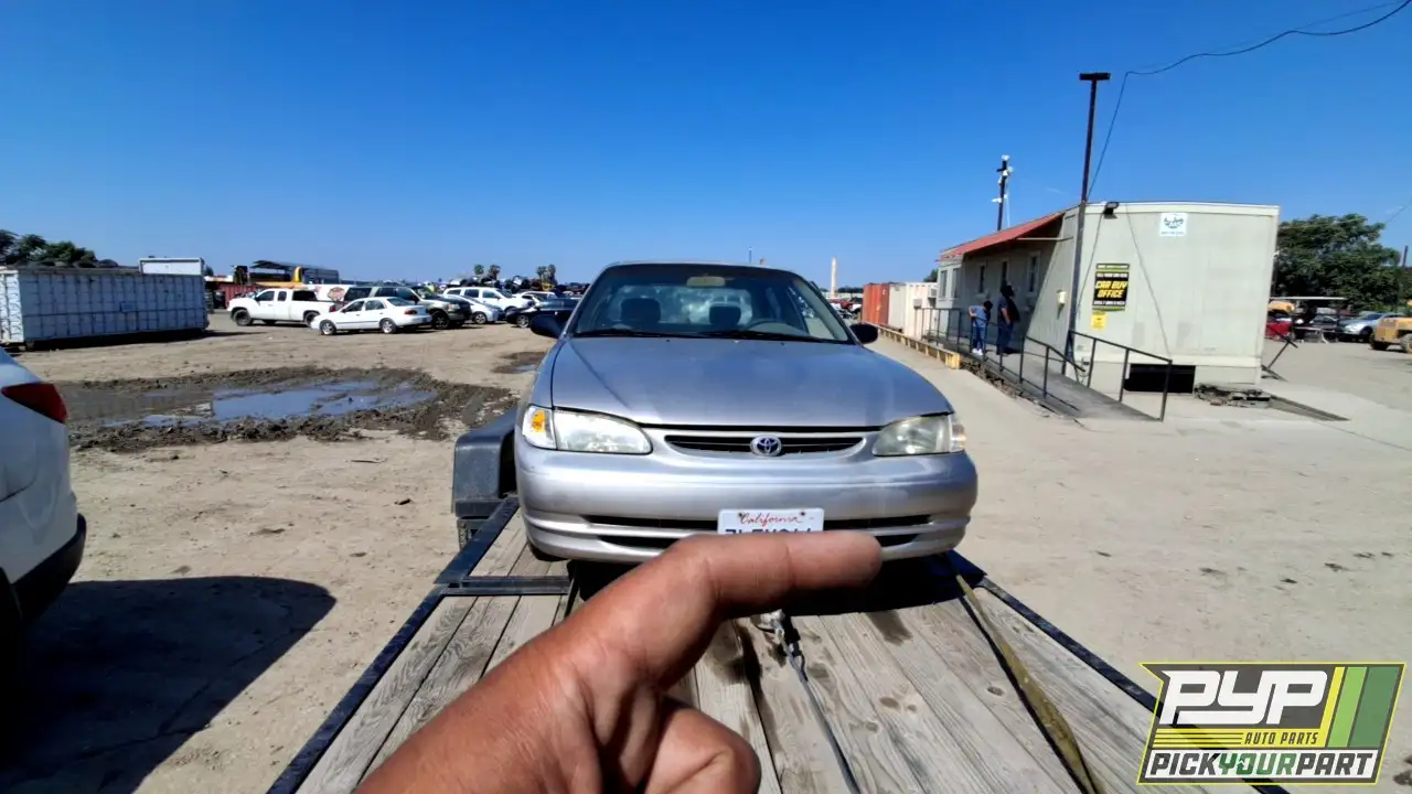Photo of 2000 Toyota Corolla