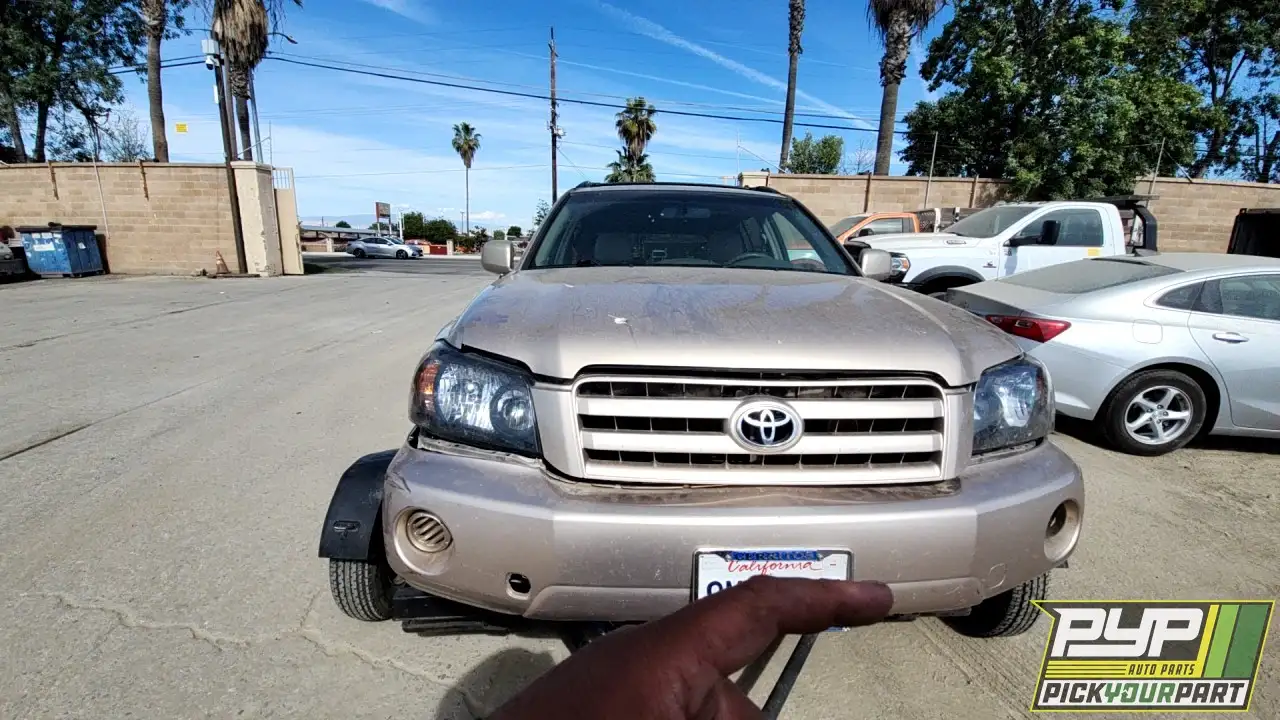 Photo of 2004 Toyota Highlander