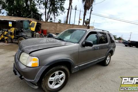 Photo of 2003 Ford Explorer