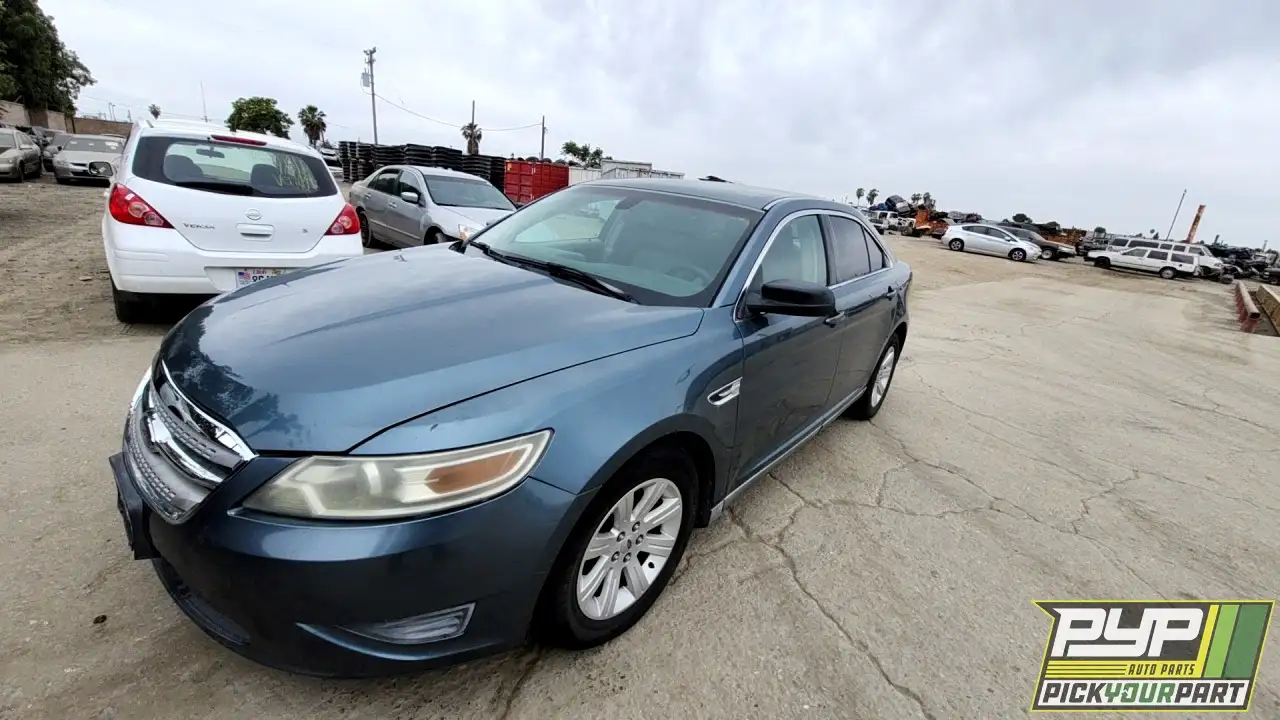 Photo of 2010 Ford Taurus