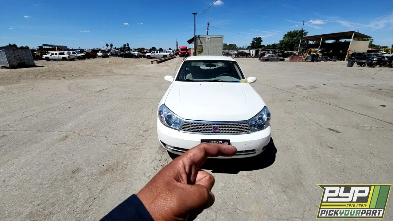 Photo of 2003 Saturn L300