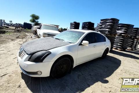 Photo of 2005 Nissan Maxima