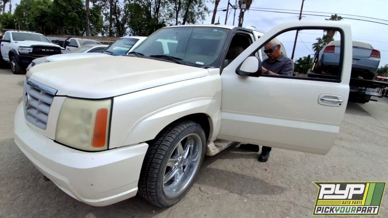 Photo of 2004 Cadillac Escalade