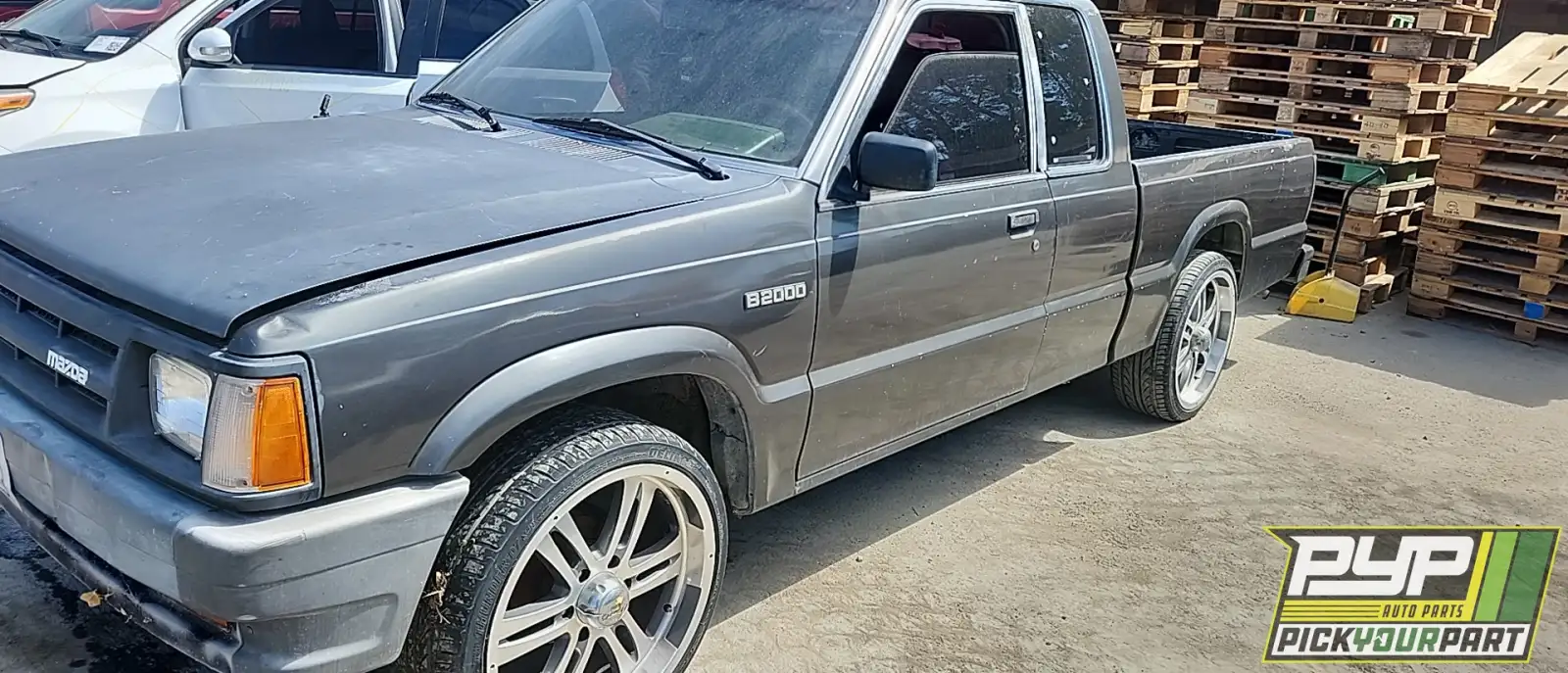 Photo of 1987 Mazda B2000