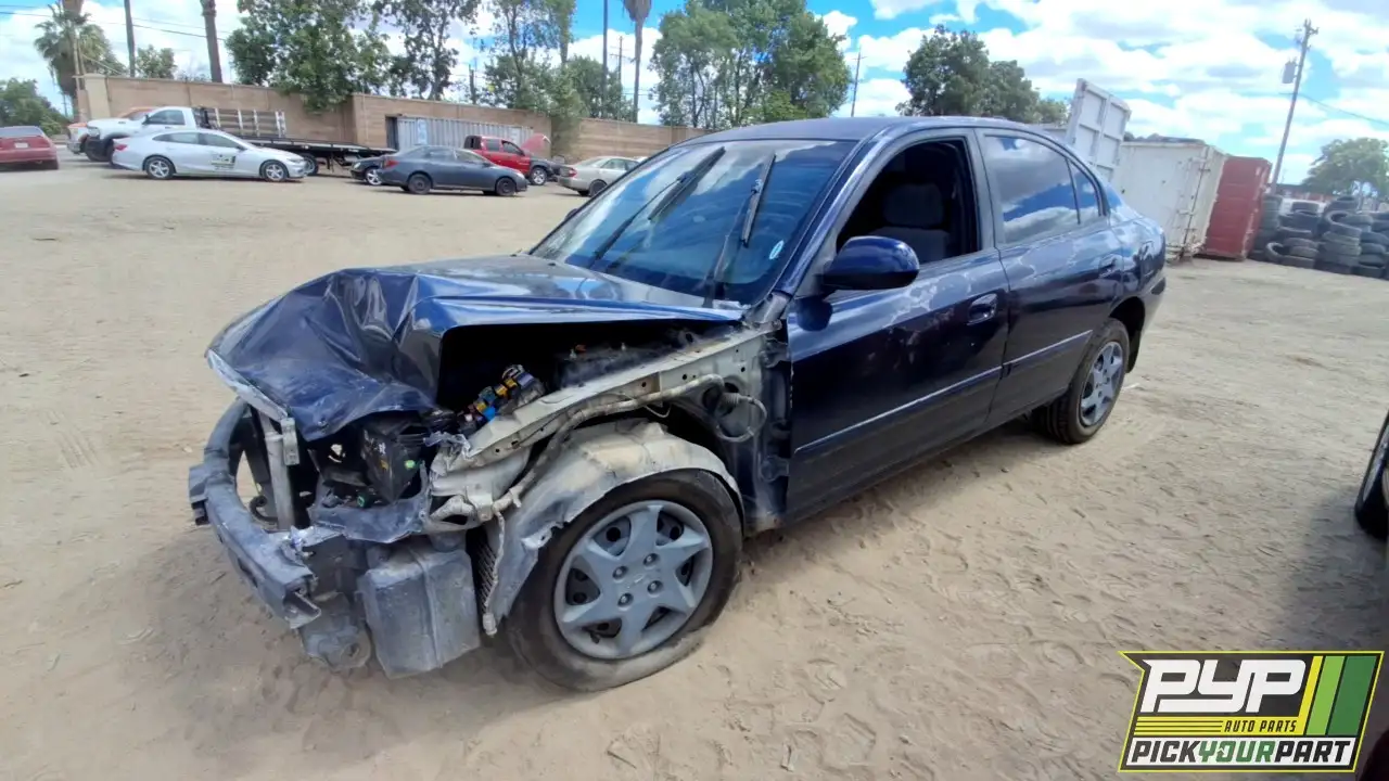 Photo of 2004 Hyundai Elantra