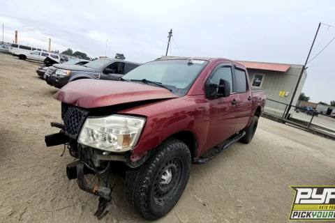 Photo of 2005 Nissan Titan
