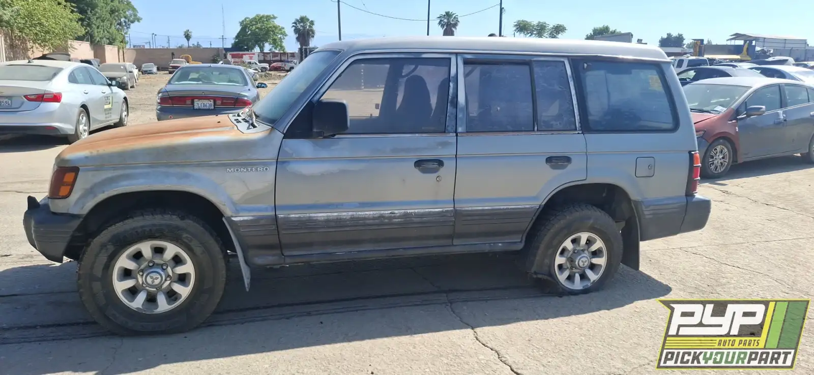 Photo of 1992 Mitsubishi Montero
