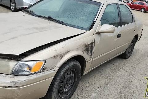Photo of 1999 Toyota Camry