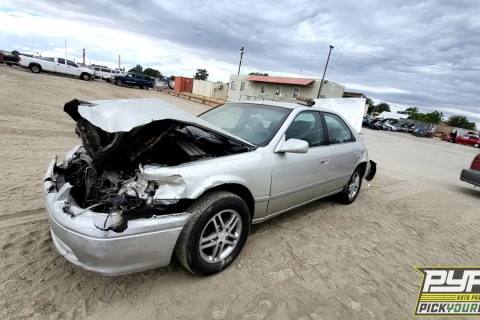 Photo of 2001 Toyota Camry