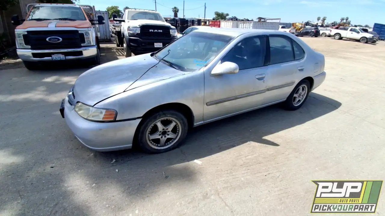 Photo of 2000 Nissan Altima