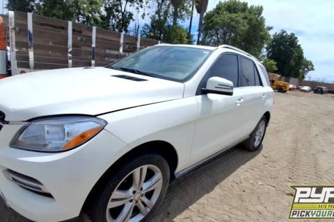 Photo of 2013 Mercedes-Benz Ml350