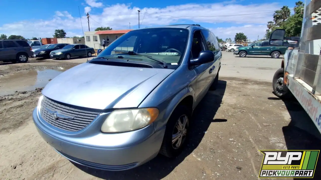 Photo of 2003 Chrysler Town & Country