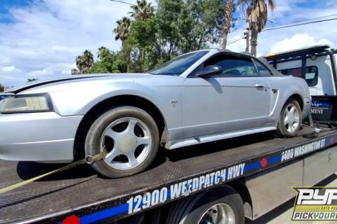 Photo of 2001 Ford Mustang