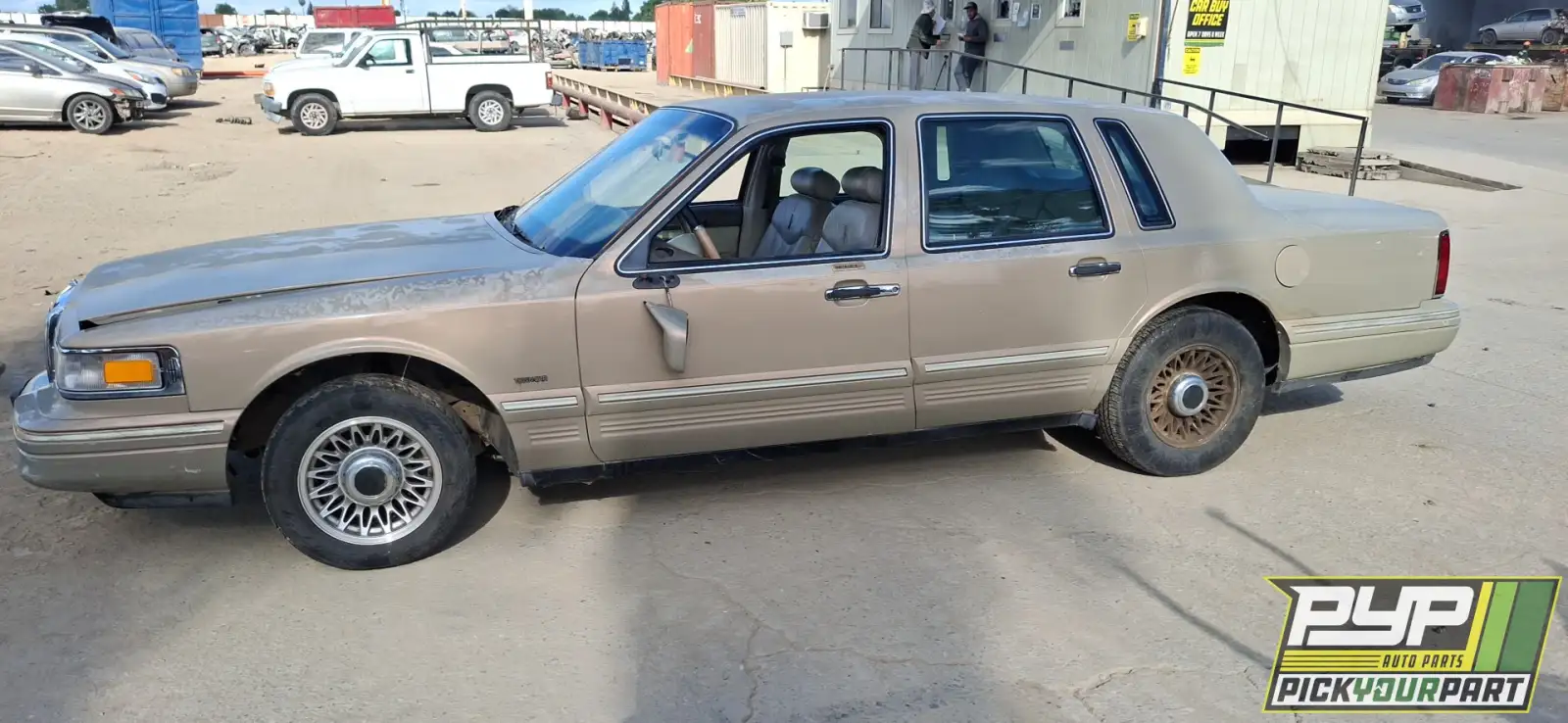 Photo of 1996 Lincoln Town Car