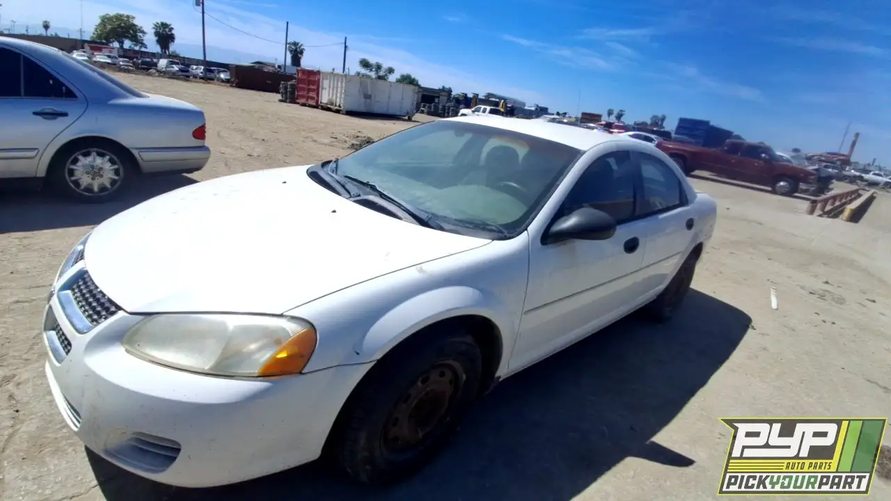 Photo of 2004 Dodge Stratus