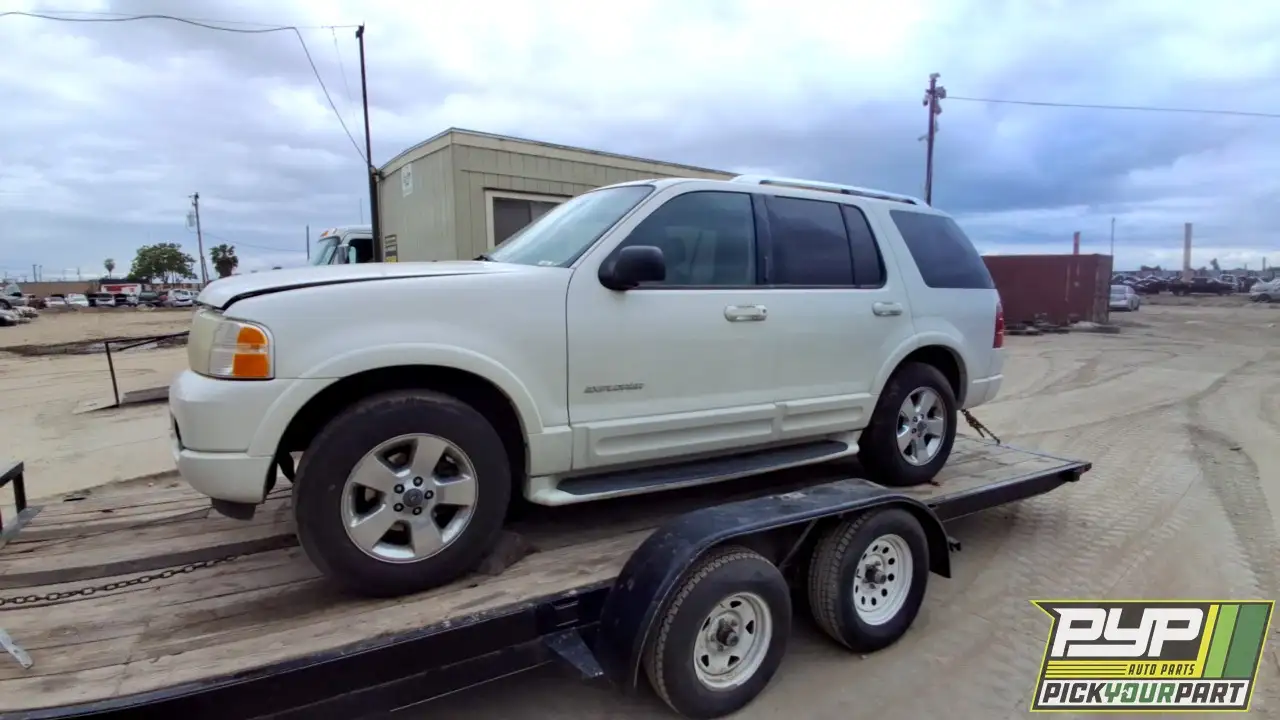 Photo of 2004 Ford Explorer