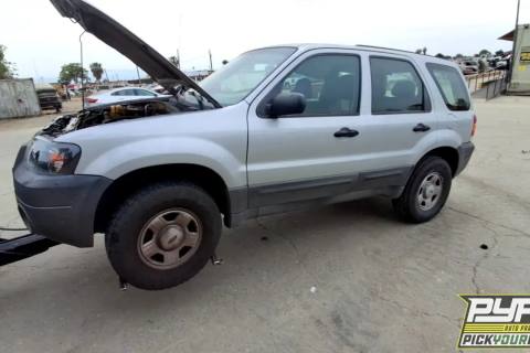 Photo of 2006 Ford Escape