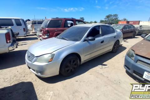 Photo of 2005 Nissan Altima