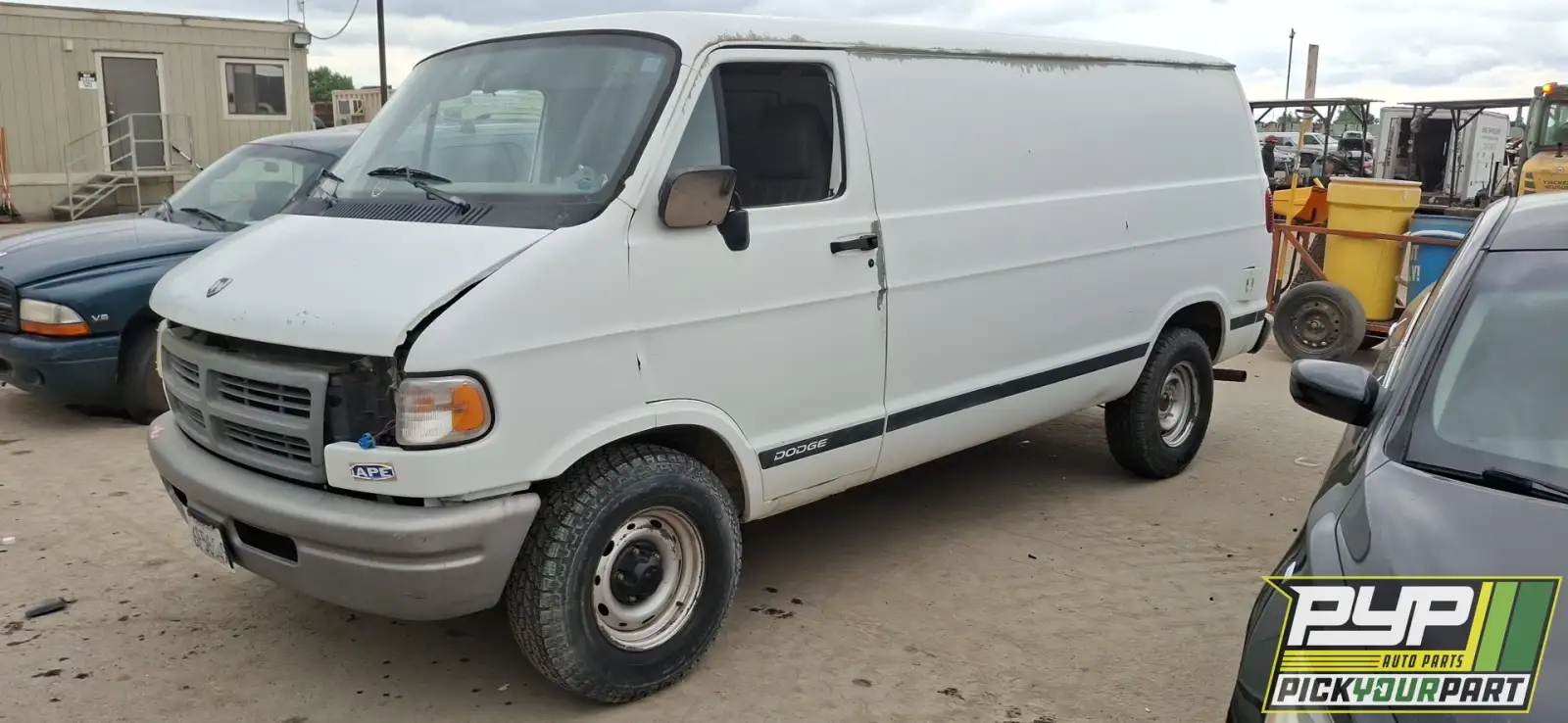 Photo of 1997 Dodge B2500
