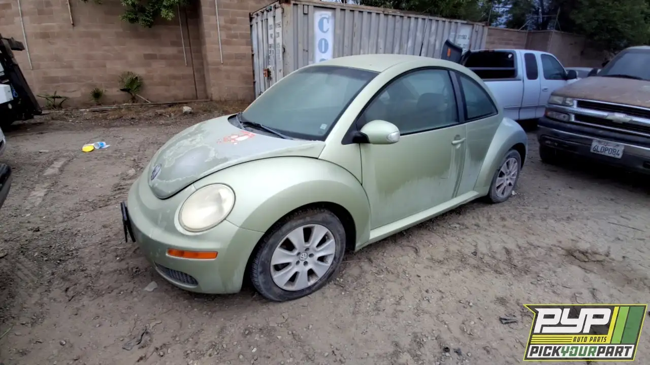 Photo of 2008 Volkswagen Beetle