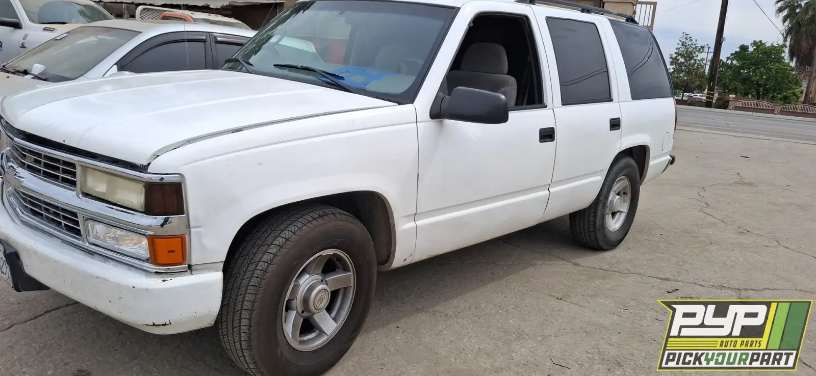 Photo of 1998 Chevrolet Tahoe