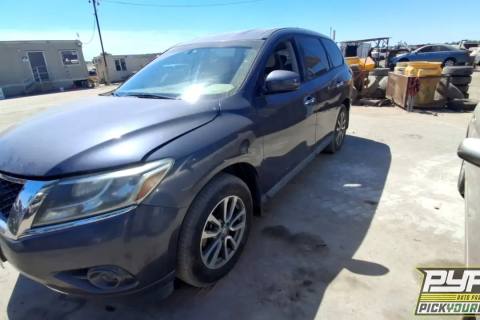 Photo of 2014 Nissan Pathfinder