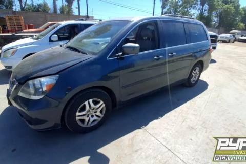 Photo of 2005 Honda Odyssey
