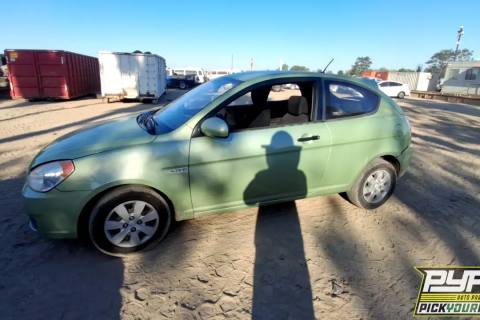 Photo of 2010 Hyundai Accent