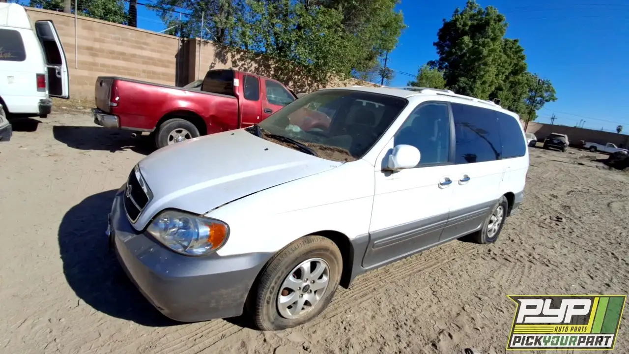 Photo of 2005 Kia Sedona