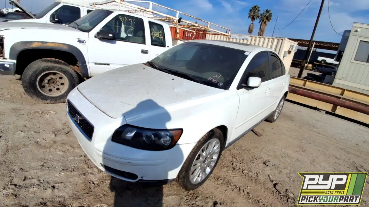Photo of 2004 Volvo S40