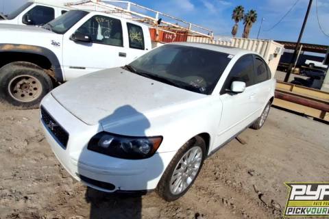 Photo of 2004 Volvo S40