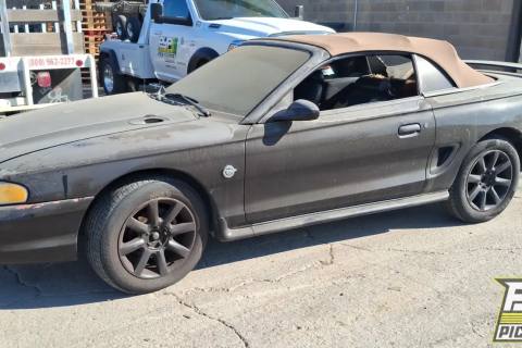Photo of 1997 Ford Mustang