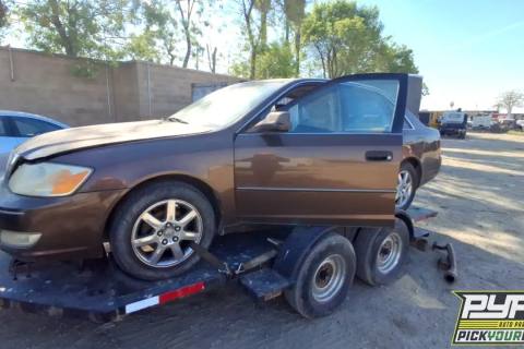 Photo of 2000 Toyota Avalon