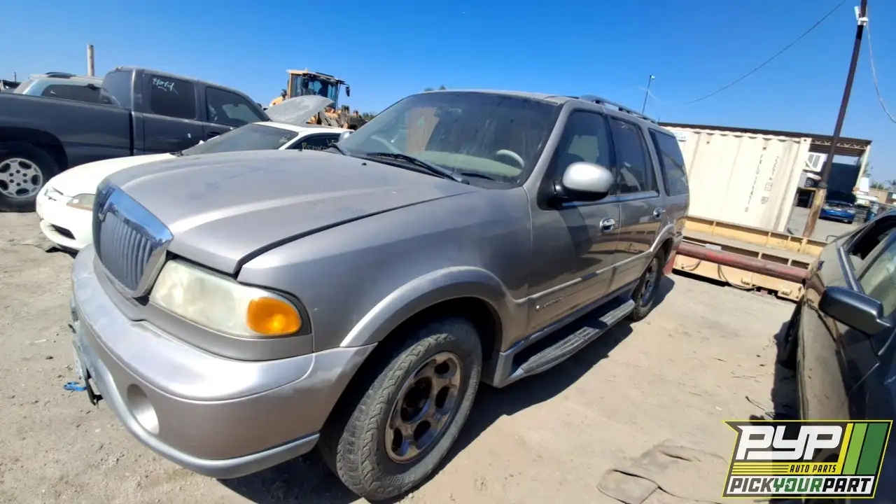 Photo of 2002 Lincoln Navigator